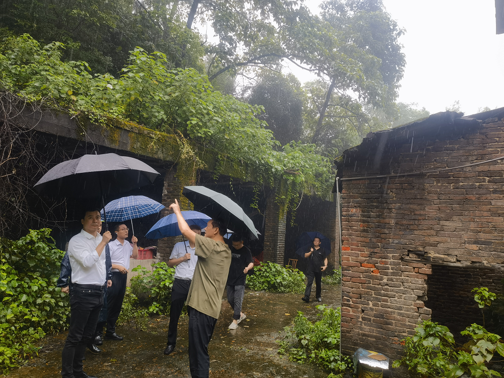 严查汛期房屋隐患 保障居民居住安全