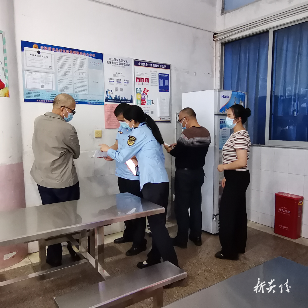 县市场监管局：多措并举为“三考”食品安全保驾护航