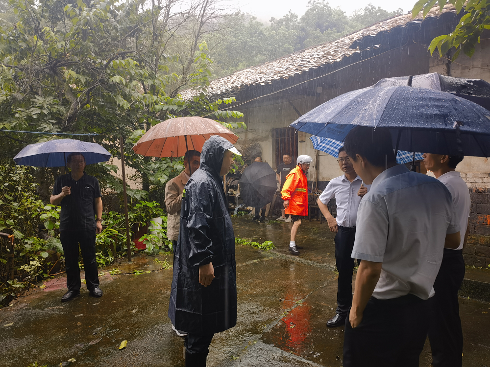 严查汛期房屋隐患 保障居民居住安全