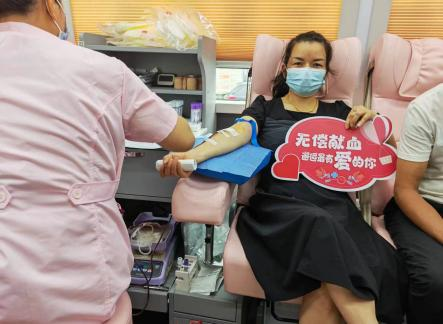 “以血为媒，以爱为桥”——龙船镇组织开展无偿献血活动