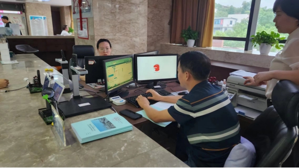 生态环境荷塘分局服务经济高质量发展，  践行"一把手走流程"工作情况