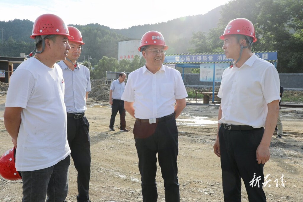 聂方红来炎调研园区建设发展和政协工作