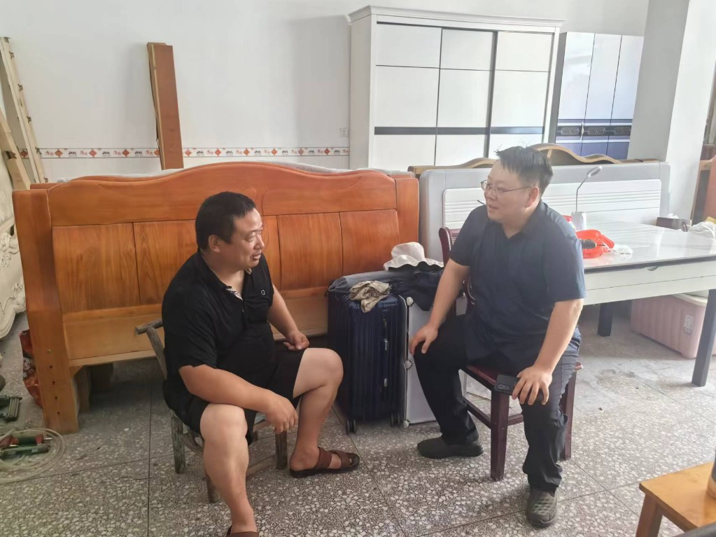 官庄镇：一把手走流程 政务优化显成效