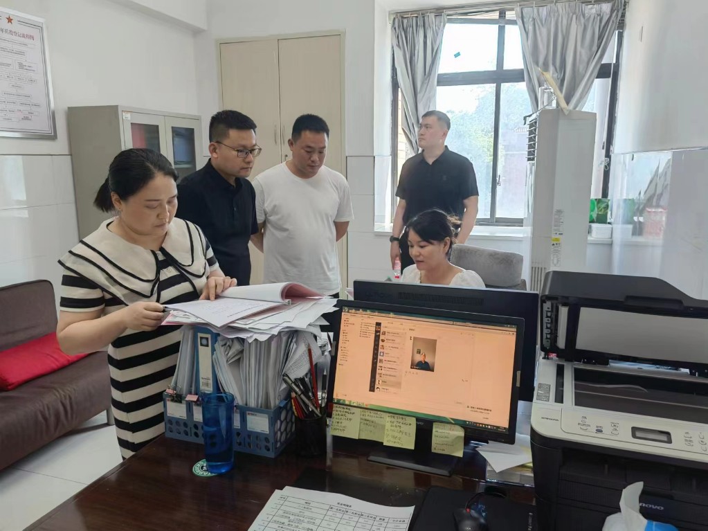 省退役军人服务中心来株调研基层站点建设