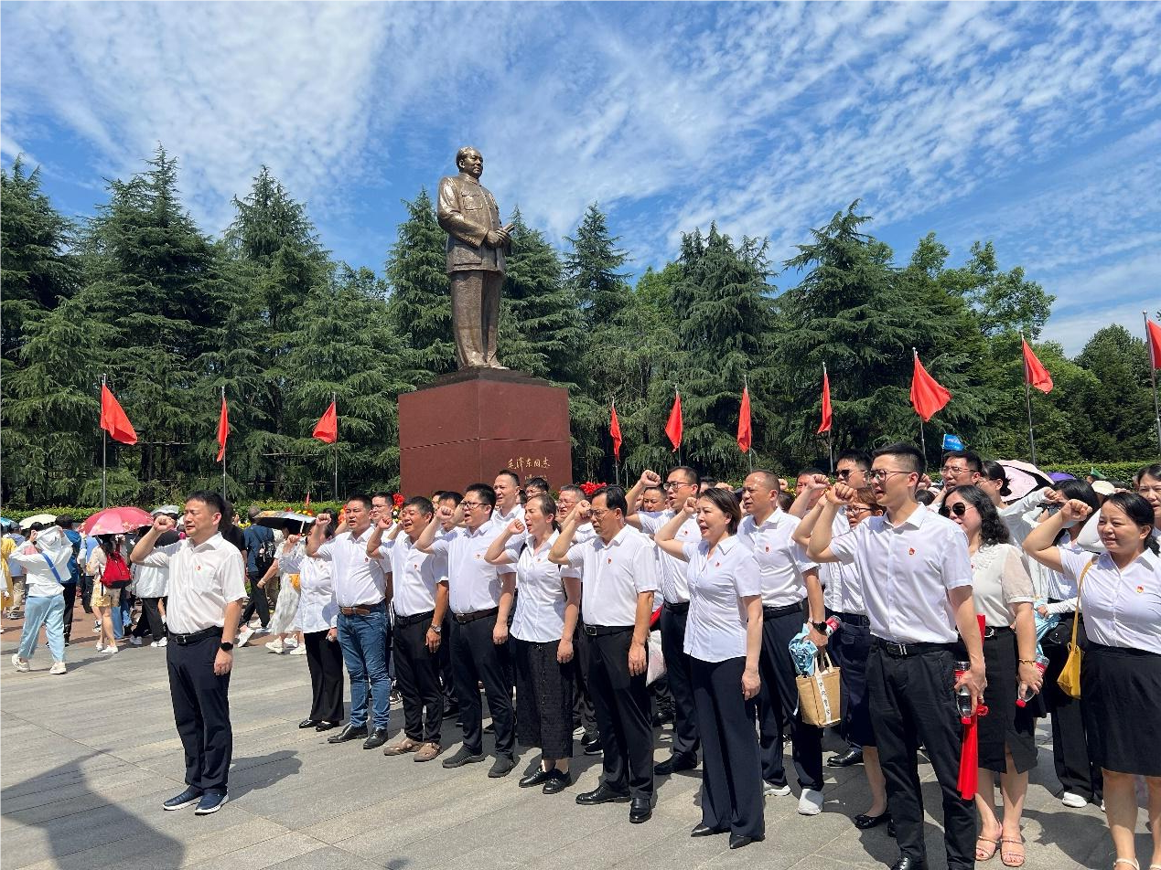 株洲统计人韶山寻根铸魂,共庆建党百年辉煌 ——记株洲市统计局“七一”主题党日活动