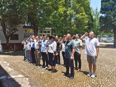 株洲市动物疫病预防控制中心在职党支部赴炎陵开展主题党日活动