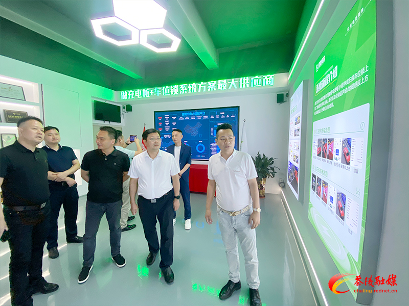 杨红兵带队赴深圳广州招商