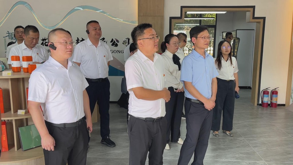 醴陵观摩考察团赴湘东区考察学习