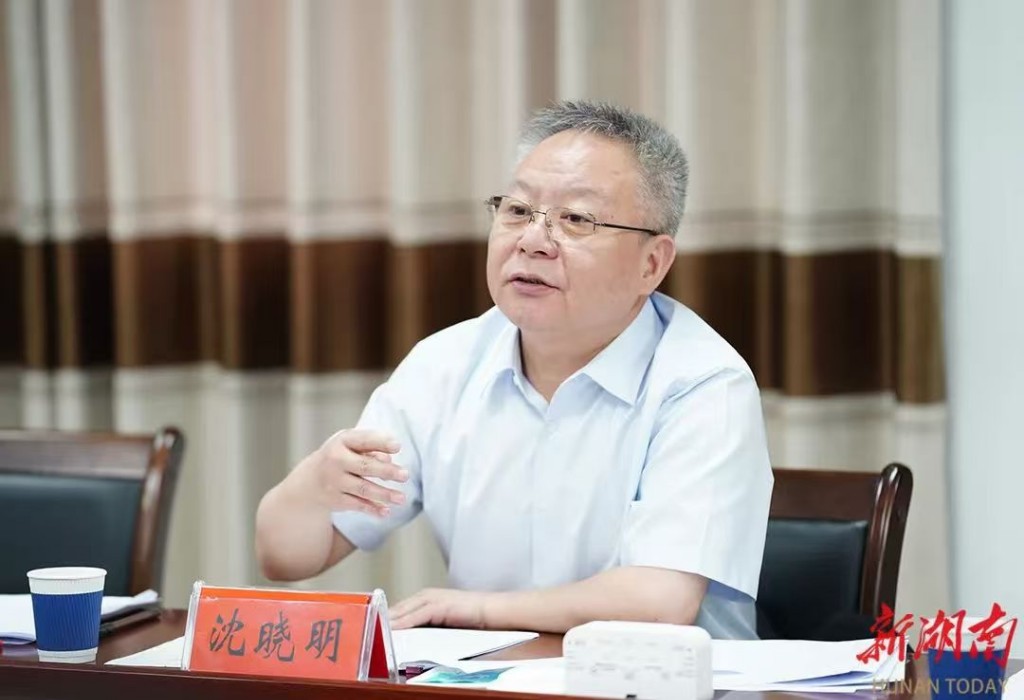 沈晓明在新邵县下沉接访