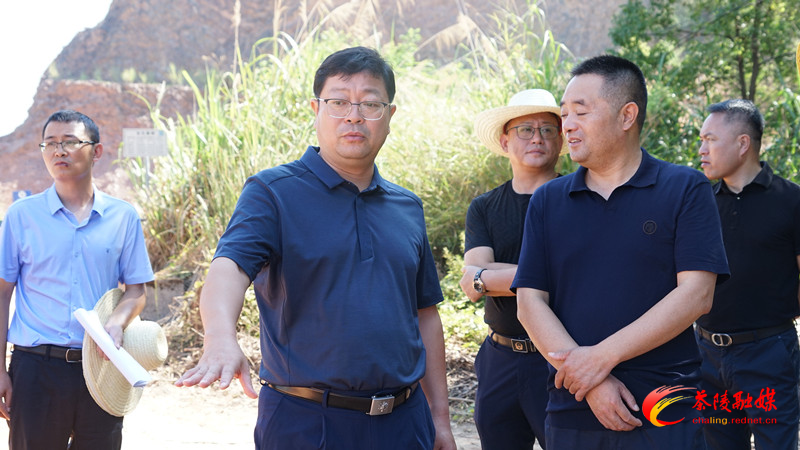 杨红兵带队督导灾后重建工作