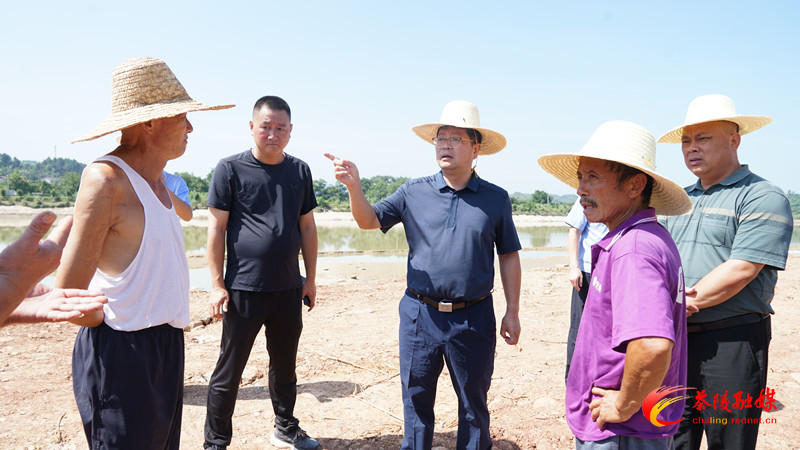杨红兵带队督导灾后重建工作