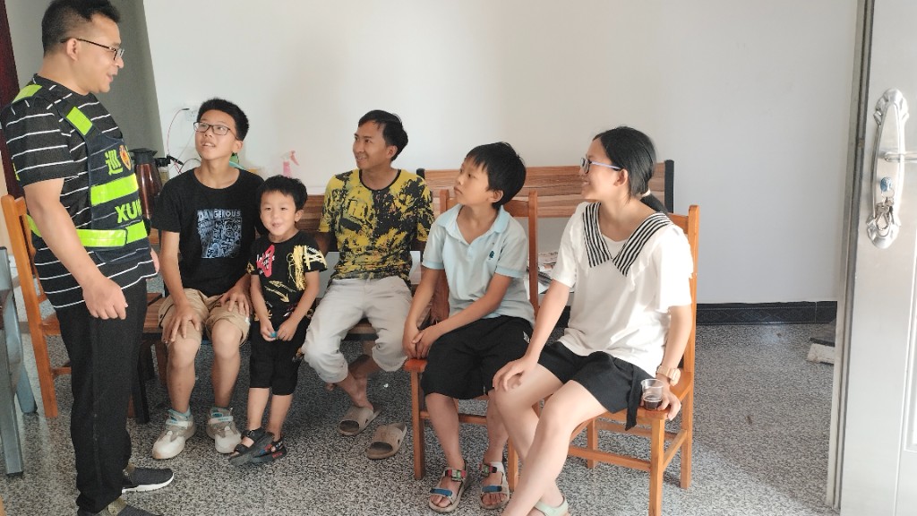 龙船镇：入户宣传防溺水 筑牢生命防护墙