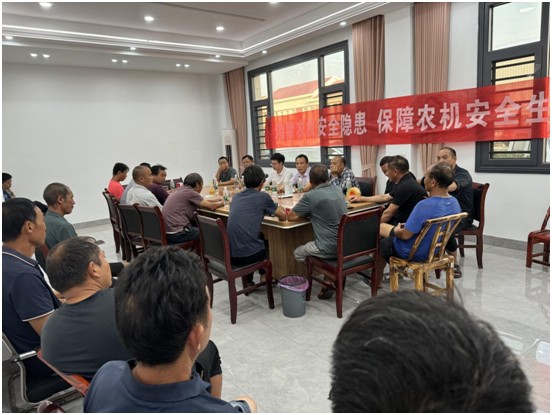 泗汾镇：开展农机安全培训，保障农机生产安全