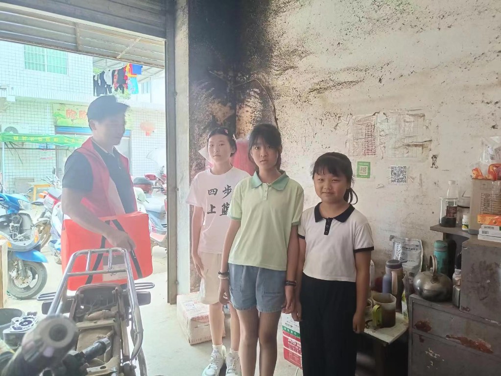 龙船镇：入户宣传防溺水 筑牢生命防护墙
