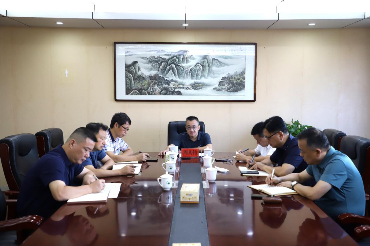 市生态环境局召开第八次理论学习中心组学习