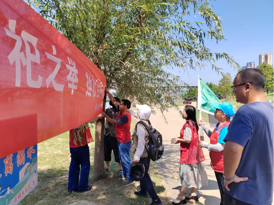 文明祭祀新风尚 绿色环保寄哀思