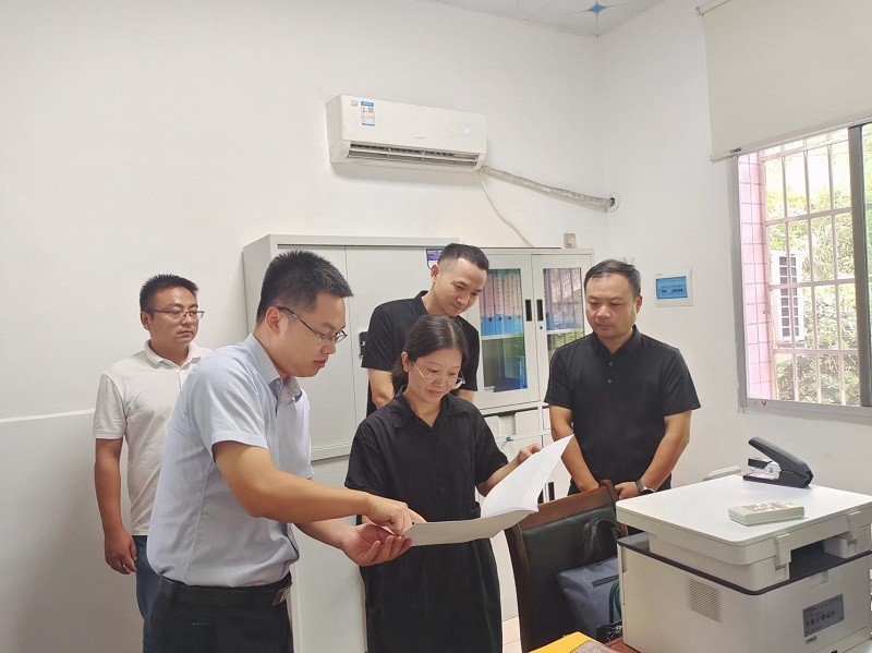 株洲市局到渌口区调研乡镇统计规范化建设