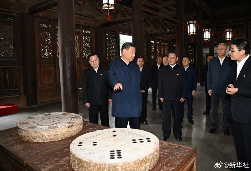 习近平在陕西宝鸡市和甘肃天水市考察调研