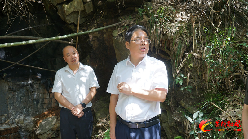 邓元连督导矿山领域安全生产打非治违工作