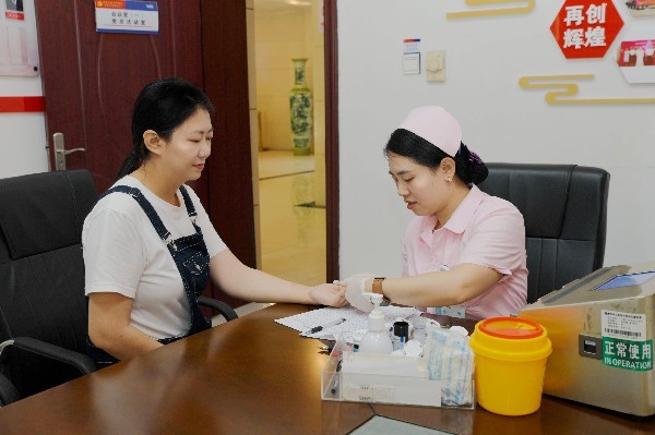 株洲交通事务中心组织职工无偿献血6000毫升