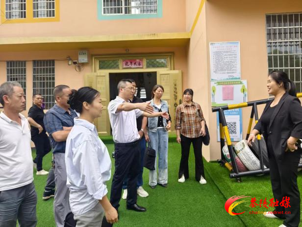 桃坑乡开展安全生产“三法一条例两办法”执法检查