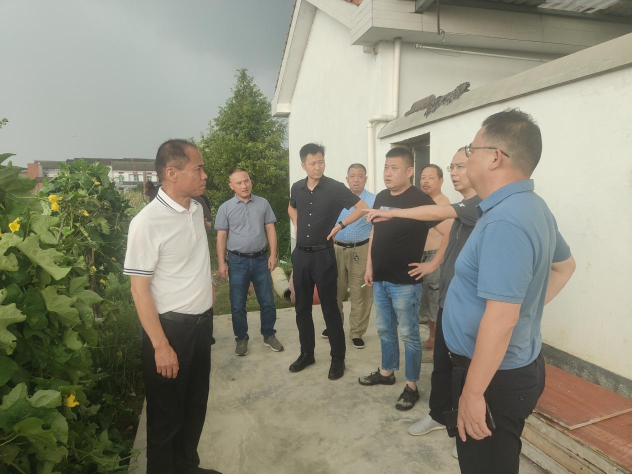 株洲市生态环境局核查攸县农村环境整治工作