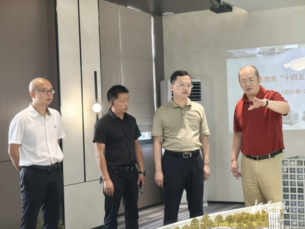 夏胜利率队赴湖北武汉对接重点项目，开展招商考察