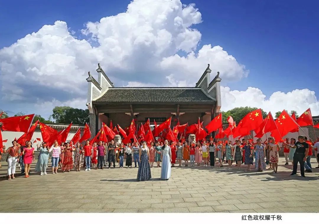 【人大70年】“丹青颂法治 笔墨谱华章”书法美术摄影作品展获奖名单公布啦！