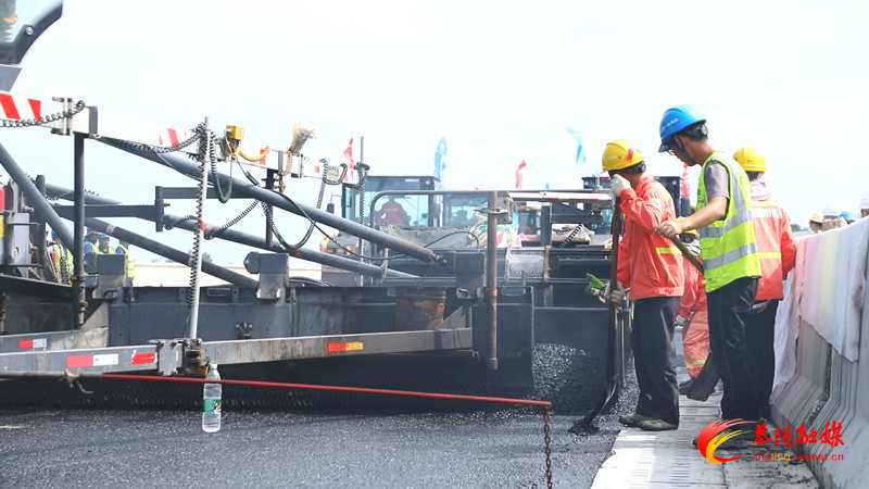 茶常高速公路预计年底通车