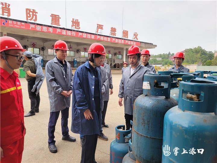 赖晓智暗访督导中秋、国庆前后安全生产和消防安全工作