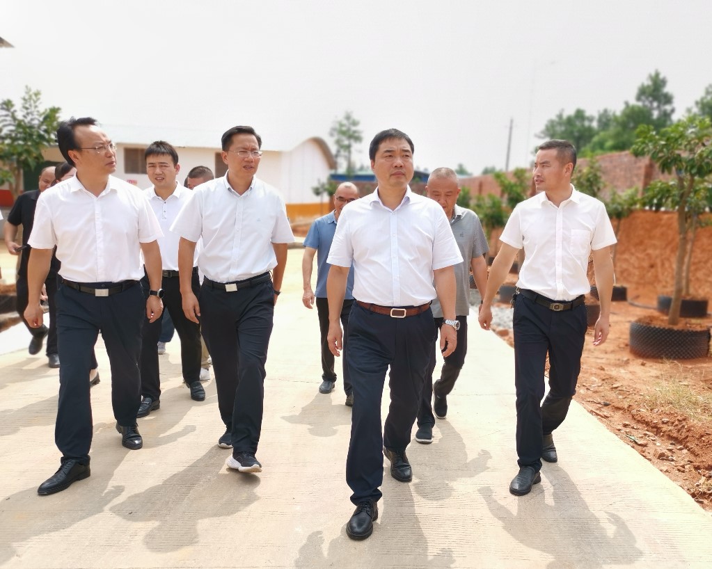 李鹏程督导中秋节前安全生产工作 强调：以“时时放心不下”的责任感，从严守牢守好节前“安全关”