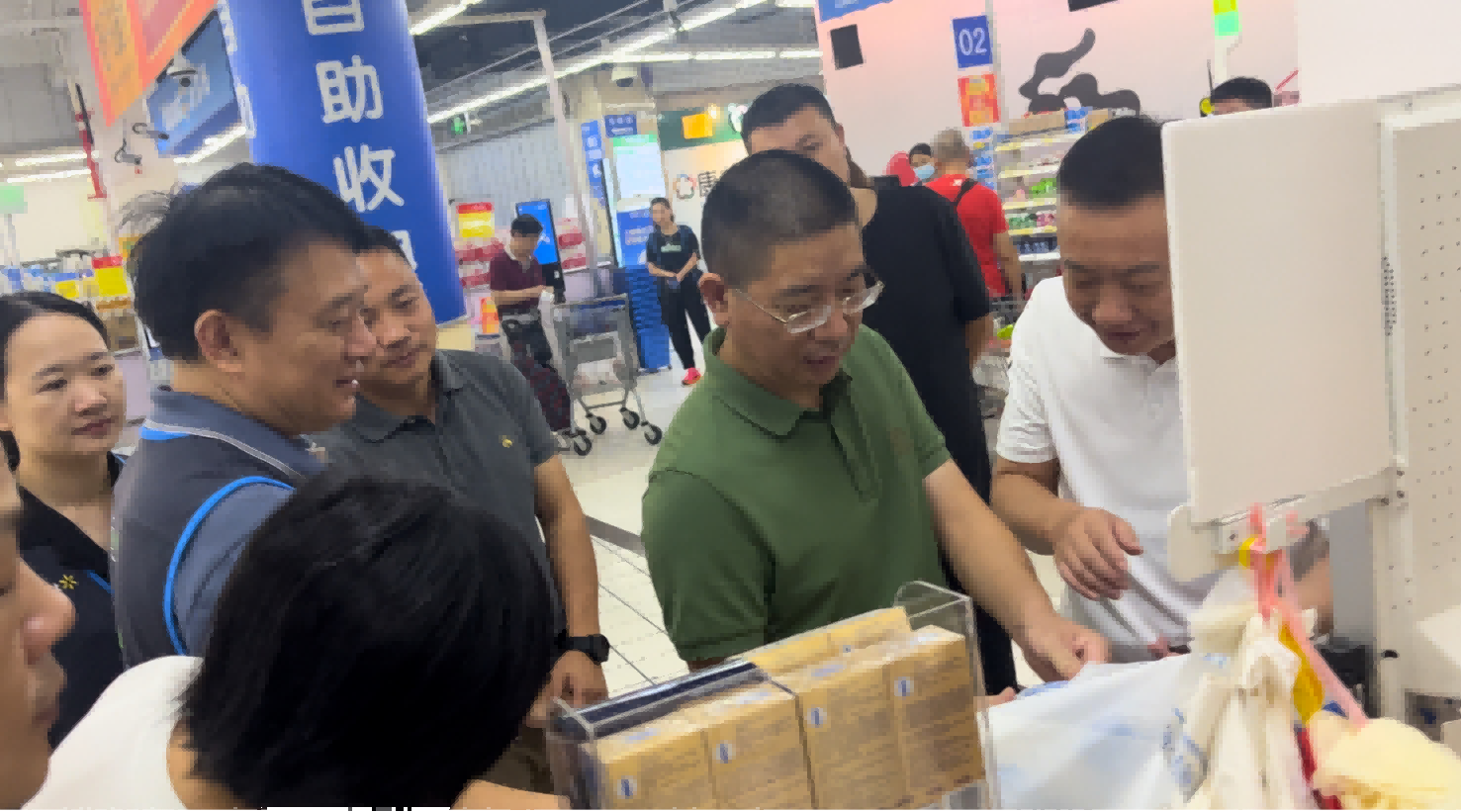 株洲市发改委联合多部门开展塑料污染治理、商品过度包装及食品价格巡查