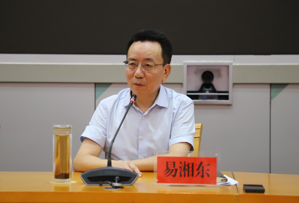 全力以赴打赢污染防治攻坚战