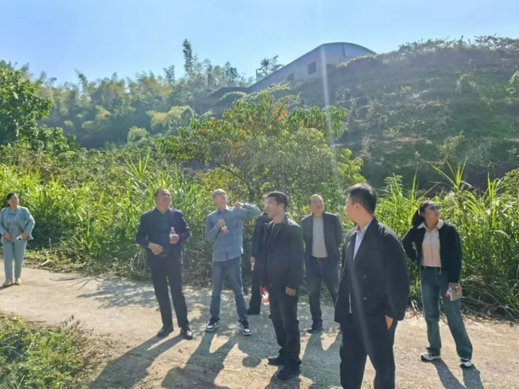 西藏山南市扎囊县吉汝乡节念村代表团赴龙潭镇文家村开展结对帮扶交流