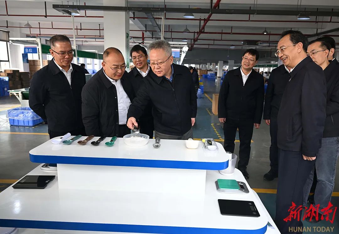 沈晓明调研株洲经济社会发展情况