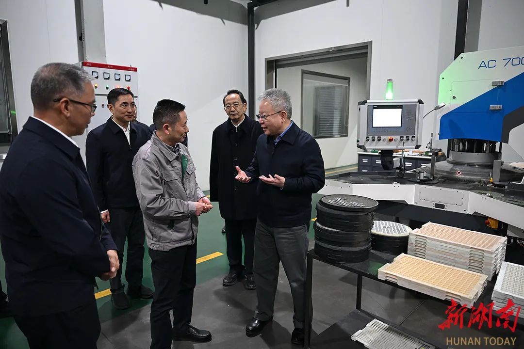 沈晓明调研株洲经济社会发展情况