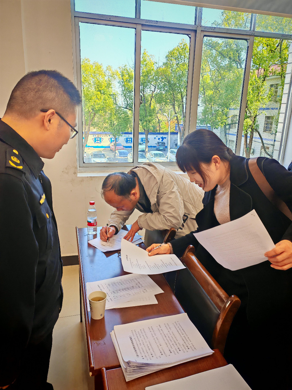 株洲交通执法部门开展渡口渡船安全知识培训下基层活动