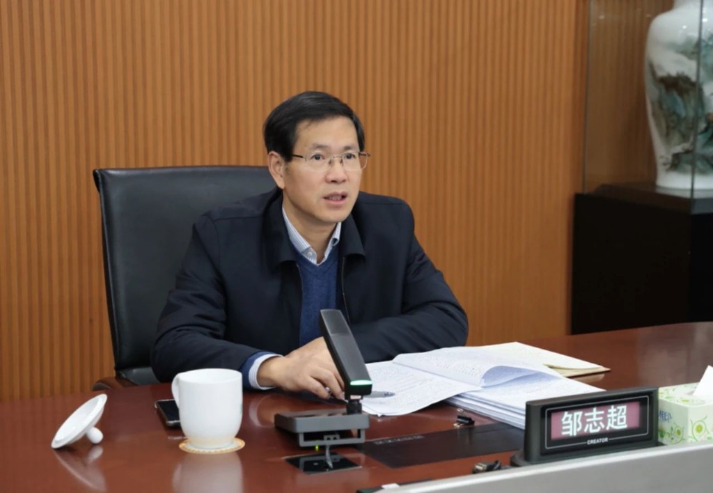 株洲经开区党工委召开会议