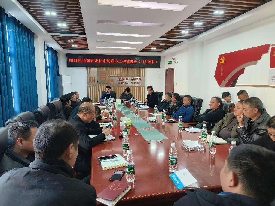 醴陵市明月镇：“三坚持三聚焦”推动水利 冬修落地见效