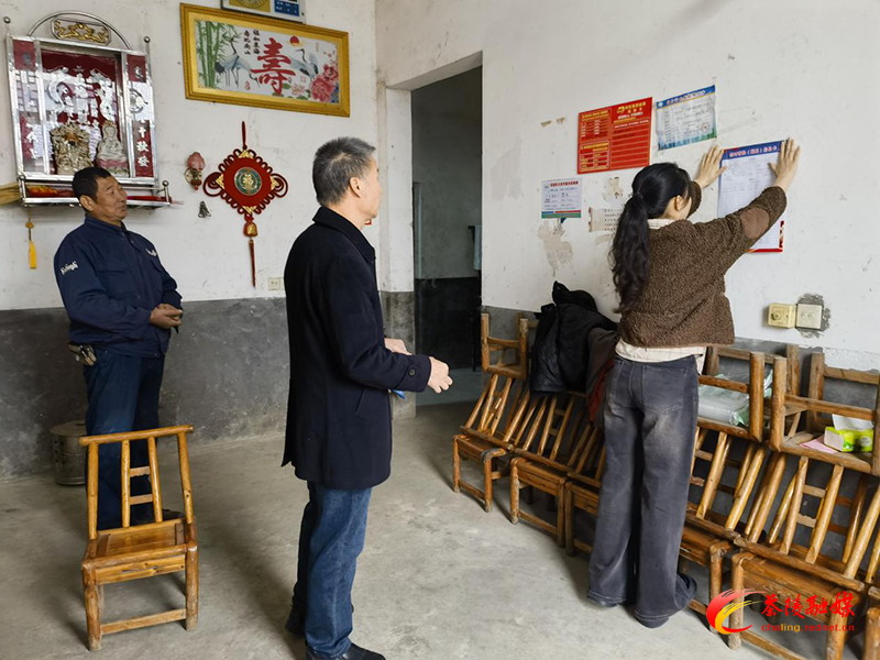 思聪街道茶冲村：入户访民情 暖心零距离