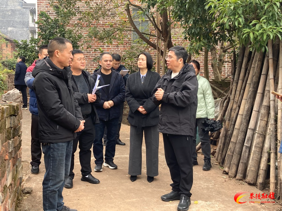 邓元连督导乡村振兴工作