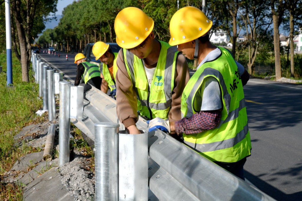 一切为了美好出行 ——株洲交通事务中心推进干线公路大中修工程纪实