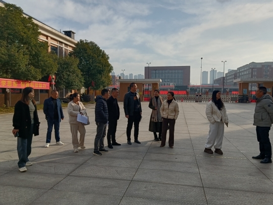 芦淞园林：迎接市级园林式单位达标验收