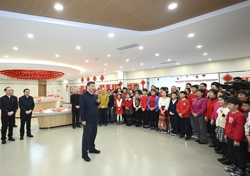 习近平春节前夕赴辽宁看望慰问基层干部群众 向全国各族人民致以美好的新春祝福 祝各族人民幸福安康 祝伟大祖国繁荣昌盛