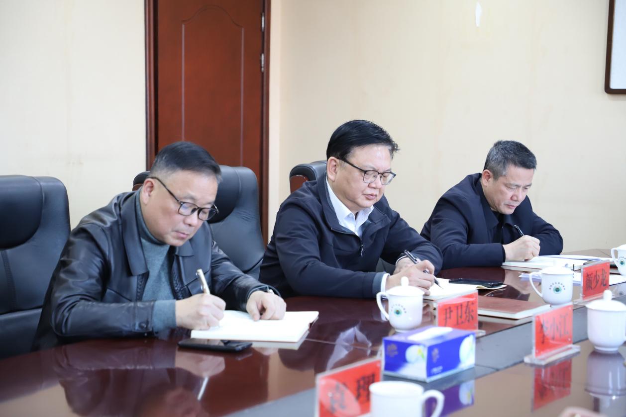 市生态环境局召开第一次理论学习中心组学习