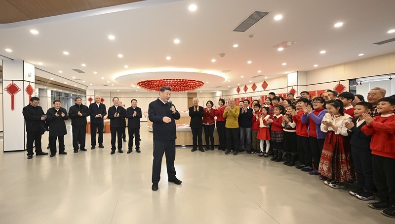 习近平春节前夕赴辽宁看望慰问基层干部群众 向全国各族人民致以美好的新春祝福 祝各族人民幸福安康 祝伟大祖国繁荣昌盛