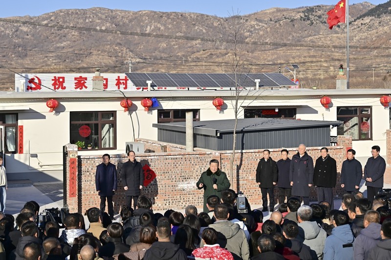 习近平春节前夕赴辽宁看望慰问基层干部群众 向全国各族人民致以美好的新春祝福 祝各族人民幸福安康 祝伟大祖国繁荣昌盛