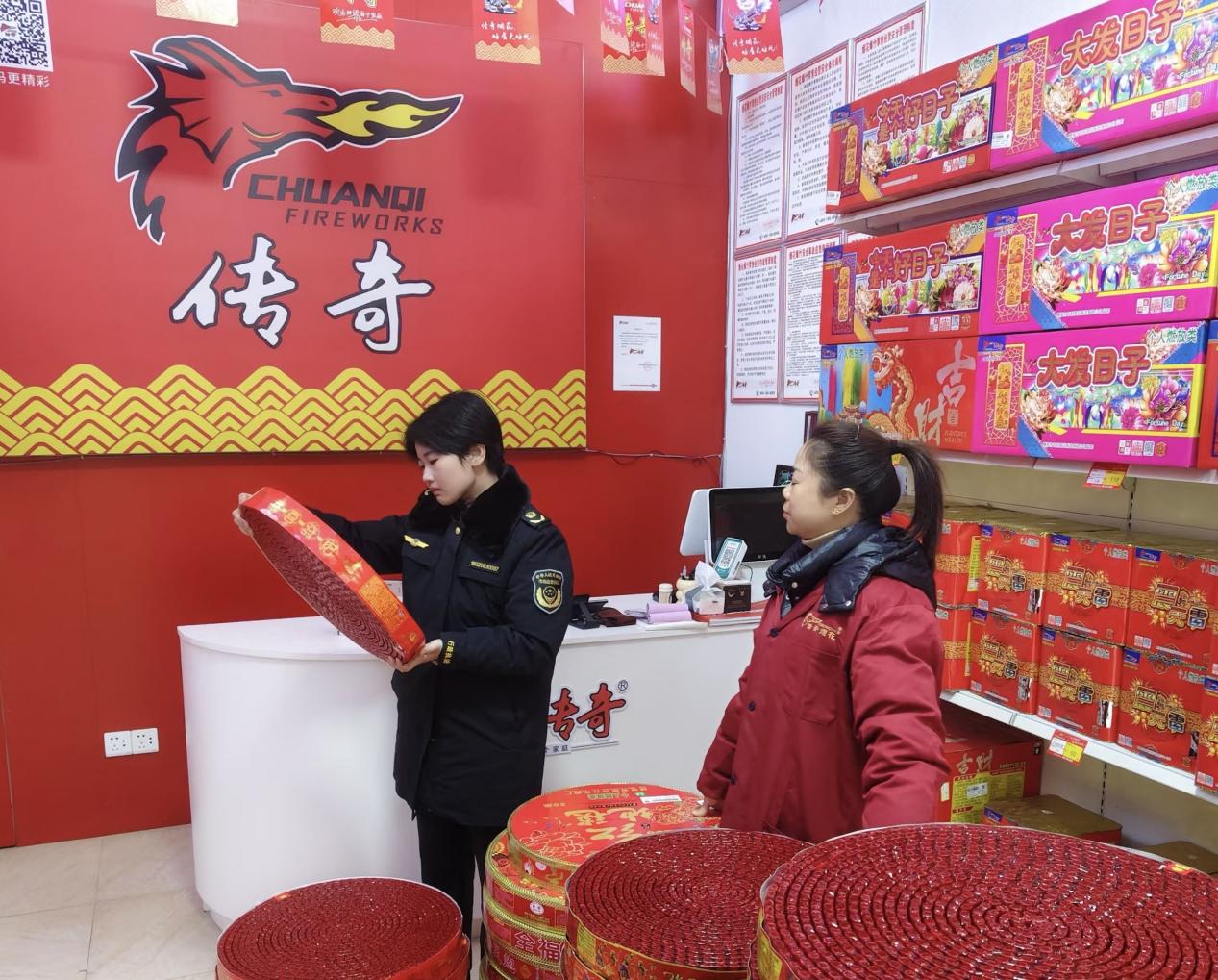 年关守护:守护舌尖上的年味与璀璨的烟火梦