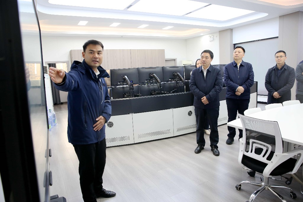 李鹏程督导检查岁末年初安全稳定工作
