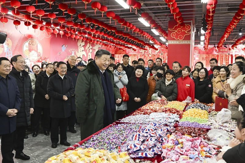 习近平春节前夕赴辽宁看望慰问基层干部群众 向全国各族人民致以美好的新春祝福 祝各族人民幸福安康 祝伟大祖国繁荣昌盛